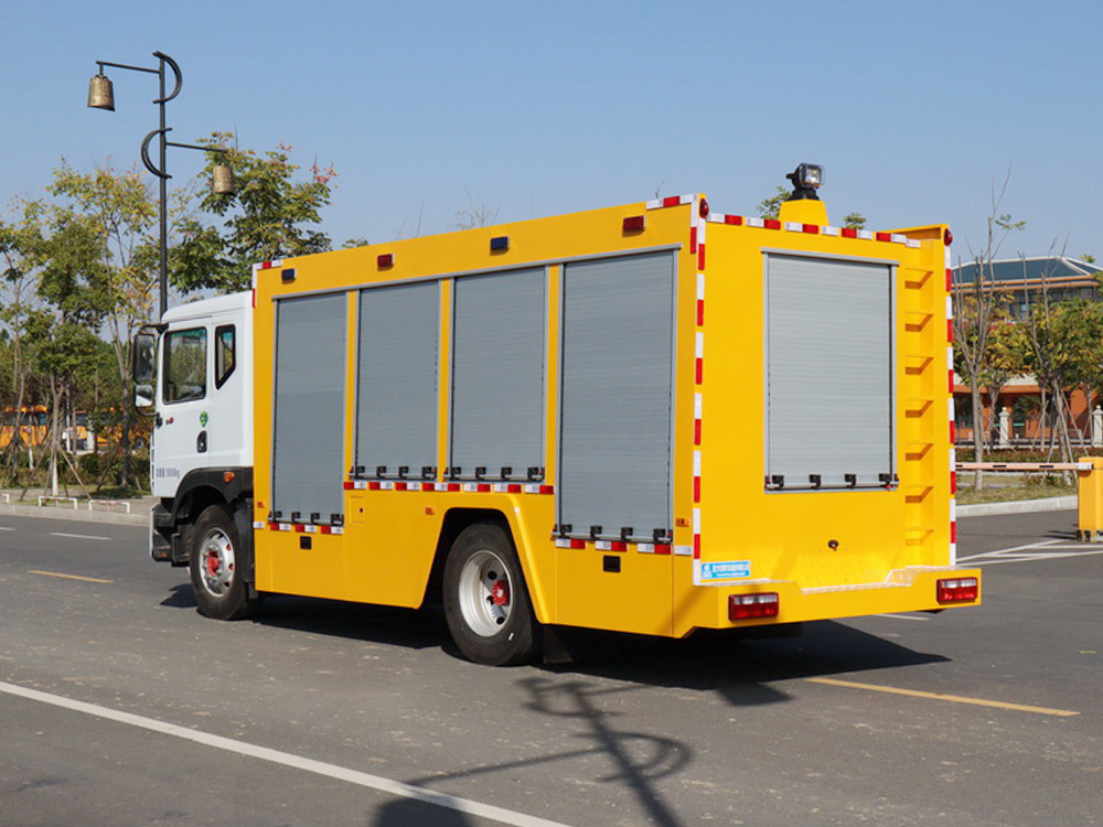 東風多利卡D9搶險救援車【3600m3/h】 東風多利卡D9搶險救援車【3600m3/h】