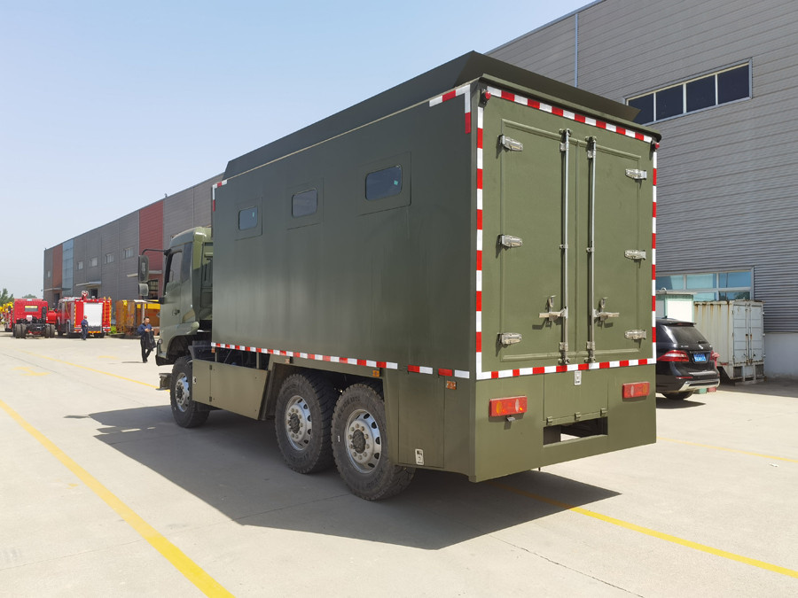 東風六驅200人越野炊事車 東風六驅200人越野炊事車