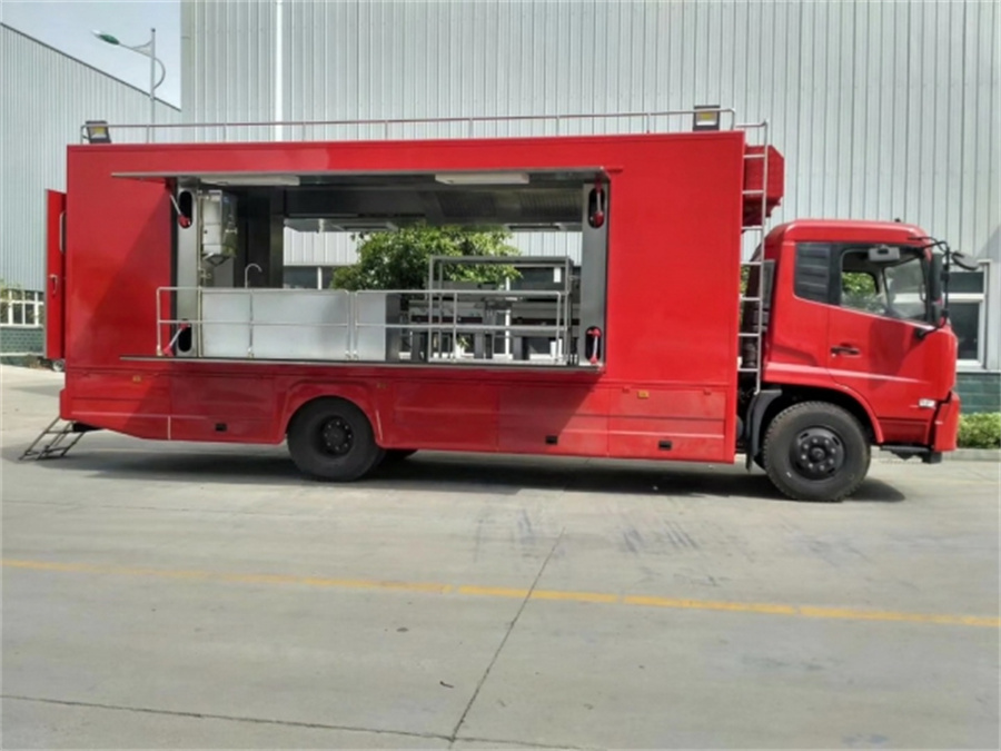 東風天錦300人炊事車 東風天錦300人炊事車