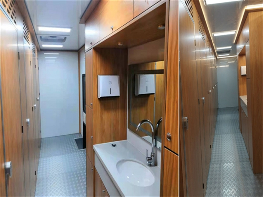 東風(fēng)天錦7蹲位環(huán)保廁所車(chē)