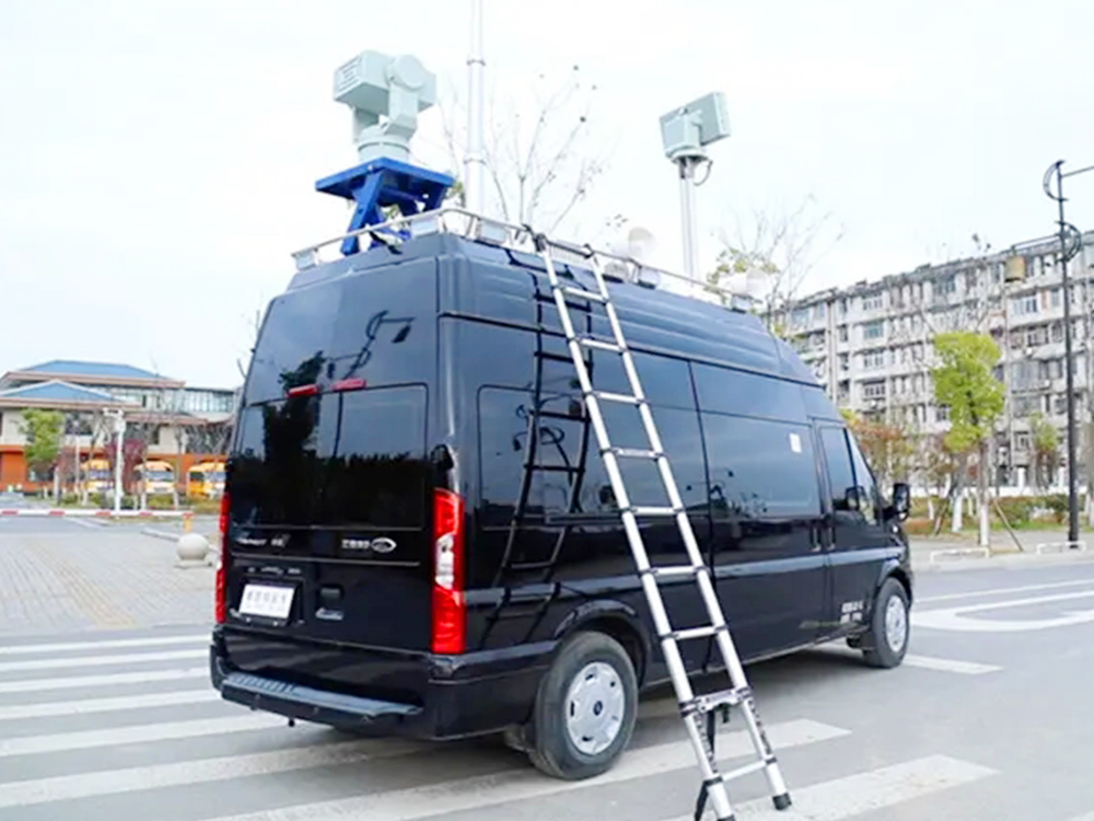 福特新世代V348應急指揮車