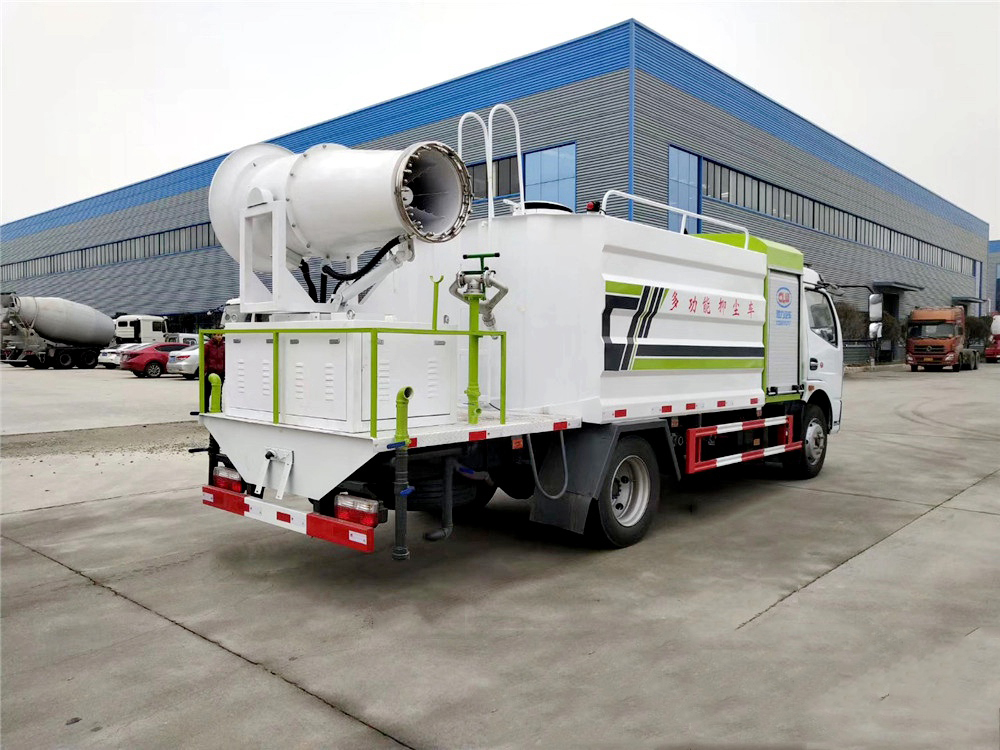 國六8方東風D7 抑塵車30-50米 國六8方東風D7 抑塵車30-50米