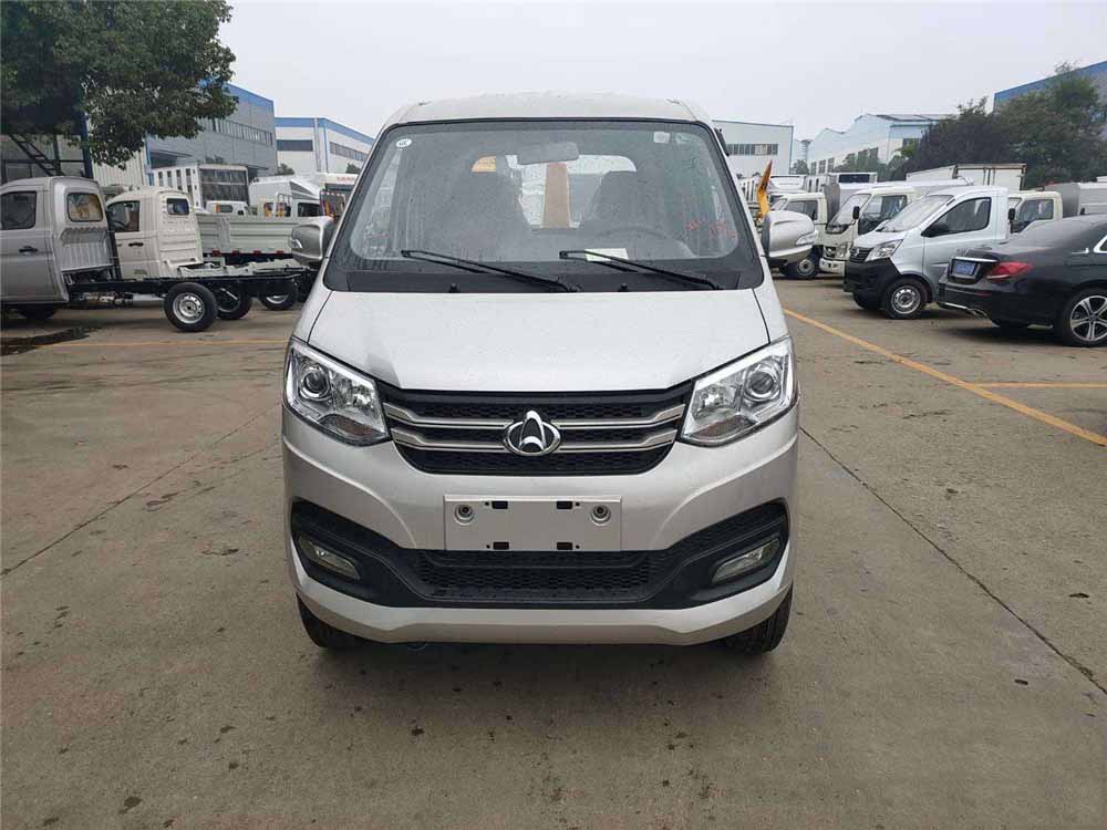 國(guó)六3-4方 藍(lán)牌長(zhǎng)安 勾臂垃圾車 國(guó)六3-4方 藍(lán)牌長(zhǎng)安 勾臂垃圾車