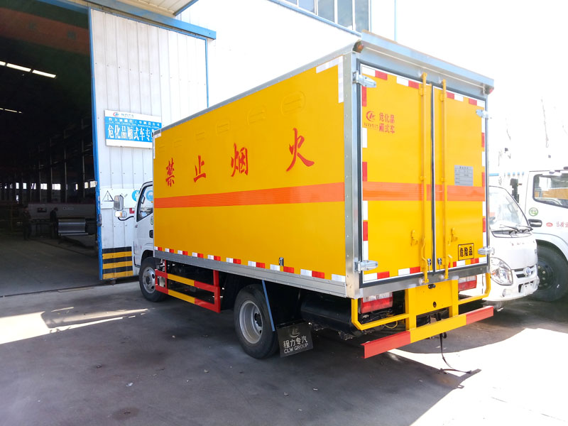 東風(fēng)(藍牌)爆破器材車 東風(fēng)(藍牌)爆破器材車