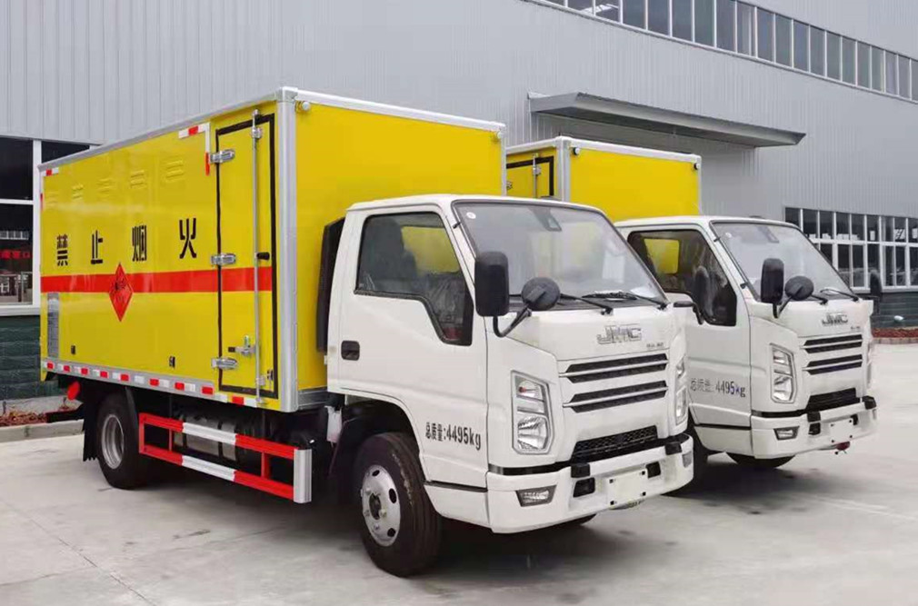 江鈴4.15米貨廂爆破器材運輸車 江鈴4.15米貨廂爆破器材運輸車
