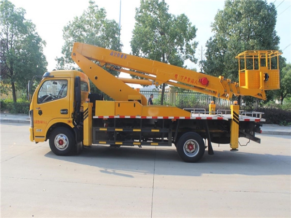 國(guó)六東風(fēng)多利卡26米高空作業(yè)車 國(guó)六東風(fēng)多利卡26米高空作業(yè)車