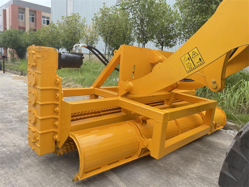 PC2.4破冰除雪機 PC2.4破冰除雪機