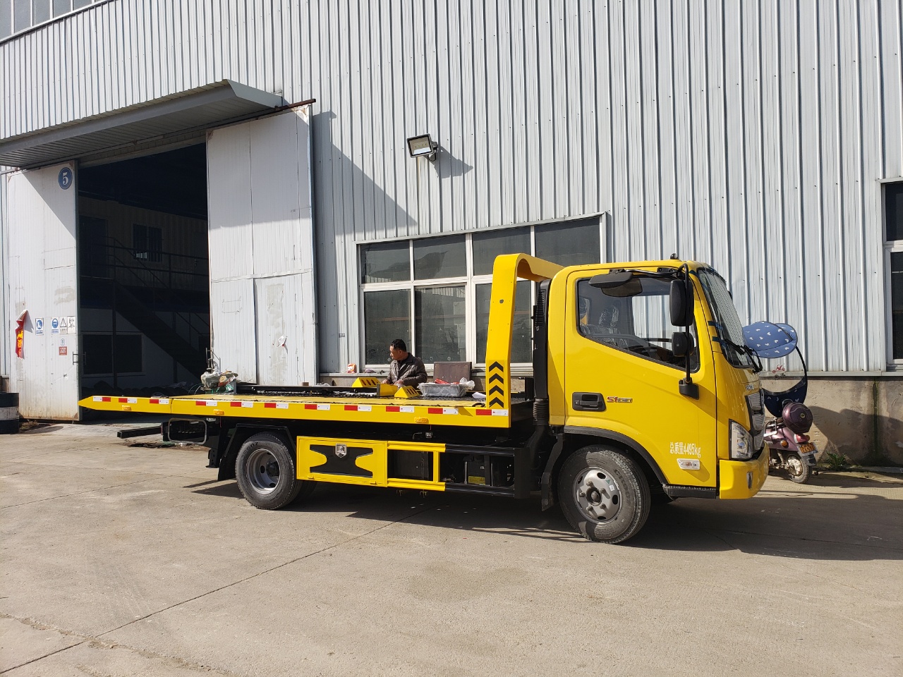 國(guó)六藍(lán)牌歐馬可清障車(chē)