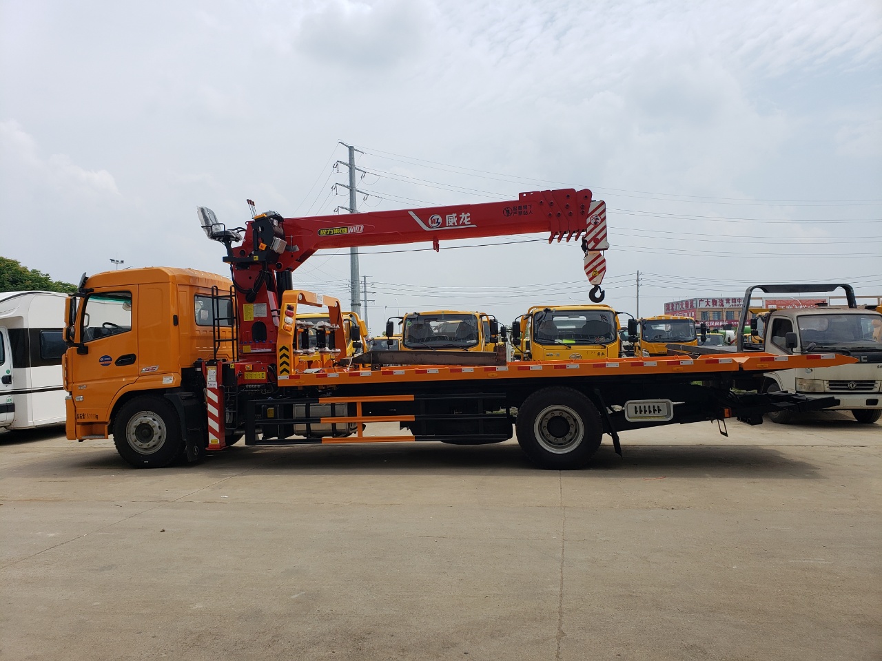 陜汽軒德帶吊清障車 陜汽軒德帶吊清障車