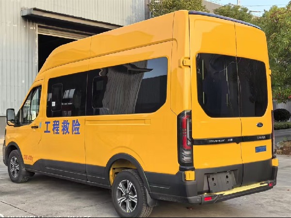 福特T8礦山救援車（氣防車）