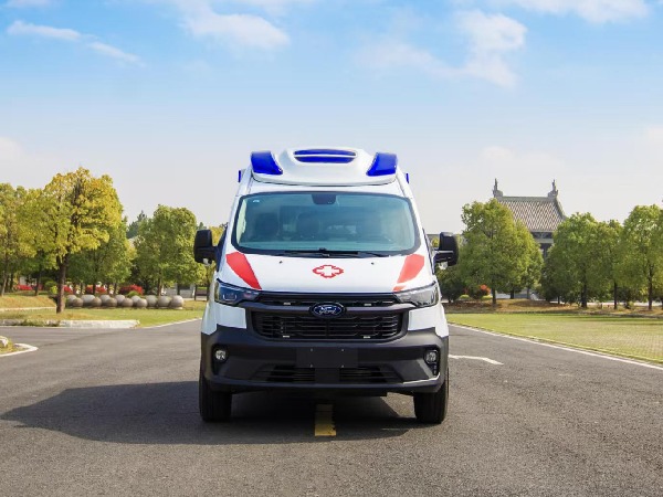 福特全順T6救護(hù)車（模具版）